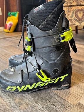 Dynafit TLT Speedfit Alpine Touring Ski Boots Black